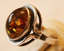 Antik Német Ezüst Borostyánnal Gyűrű