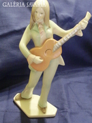 Aquincumi  gitáros lány