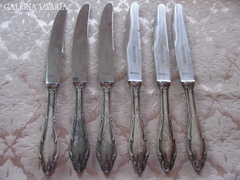 6 db szép ezüstözött nyelű kés