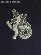 Tibeti ezüst sárkány medál