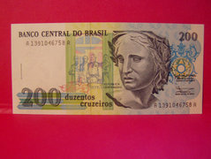 200 Cruzeiros - Brazilia.