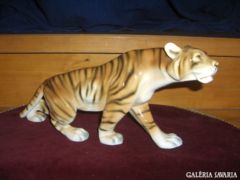 Porcelán tigris-Royal Dux