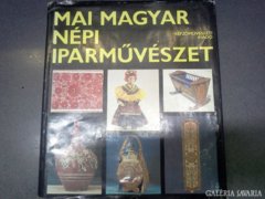 Mai magyar népi iparművészet című ritka könyv