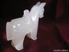 Ónix fehér ló szobor