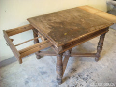 Antik ónémet asztal