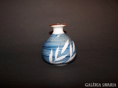 Kézzel festett Kék-fehér,jelzett japán porcelán váza