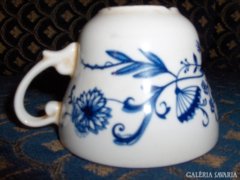 Antik, vastag falú, jelzett porcelán csésze