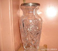 Ezüst peremű kristály váza