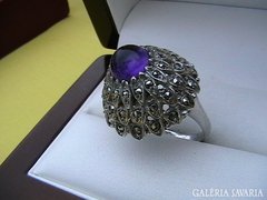 Csodás ezüst koktélgyűrű, ametiszt-markazit