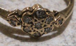 Arany briliáns gyűrű ( 9db brill) Angliából