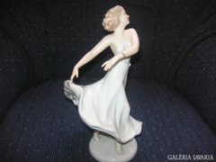 Wallendorf ballerina