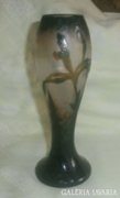 Daum Nancy váza,, magassága: 17 cm 