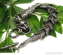 Tibeti kézzel készített ezüst sárkány karkötő