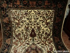 ISFAHAN Iráni selyem perzsa szőnyeg !