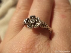 Régi ezüst markazit köves virág gyűrű ag925