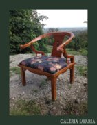 Keleties stílusú,réz papucsos karos szék,fotel 