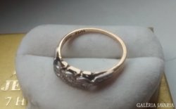 Antik 18K-os arany gyűrű, gyémántokkal, kb. 0,2ct