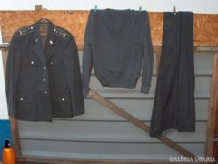 Régi rendőr egyenruha - kabát, pulóver, nadrág