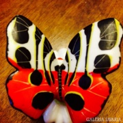 Különleges Hollóházi Pillangó