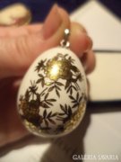 Ezüst függesztékkel arany mintás porcelán tojás medál ag925