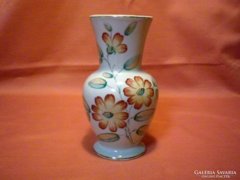 Kispesti babérágas váza