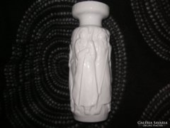 Zsolnay fehér  váza, kohászok, retro , hibátlan , 20 cm.