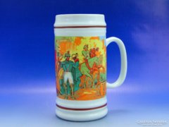 0B096 Hollóházi postakocsis porcelán korsó