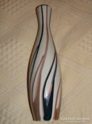 Aquincumi porcelánváza, 35 cm magas