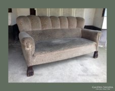 Oroszlán lábas kanapé,szófa,dekoratív formájú 