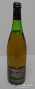 1975 Hosszúhegyi Rajnai Rizling félédes fehér bor
