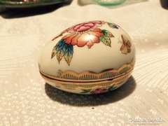 Herendi Viktória-mintás porcelán tojás, kézzel festett