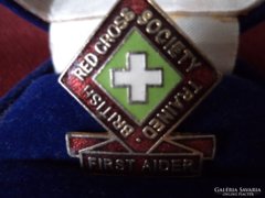 British Red Cross Tűzzománc kitűző