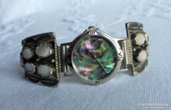 Különleges: Navajo indián ezüst, gyöngyház díszítésű óra