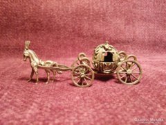 Meseszép ezüst antik tökhintó lóval