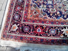 Gyönyörű eredeti Heríz kézi csomózású perzsa szőnyeg
