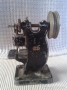 Antik makett gép E.K.I jelzéssel