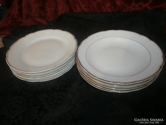 Kahla aranyszélű tányérok