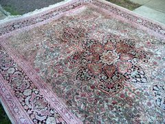 Csodaszép Kayseri kézi csomós selyem szőnyeg 350x245