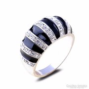 Black and white striped ring size 8