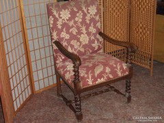 Antik csavaros lábú karfás szék, fotel eladó!
