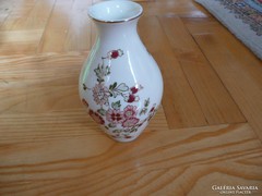 Zsolnay Váza virágmintás kézzel festett 13 cm