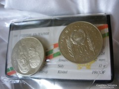 100 forint és 5 leva érmék