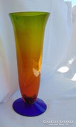 Különleges színvilágú hántolt üveg váza 