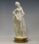 0I143 Nagyméretű alabástrom női szobor báránnyal