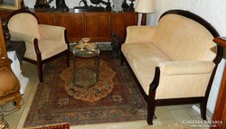 Biedermeier sofa  mahagoni  fotellel együtt eladó