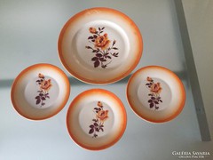  Zsolnay rózsás porcelán tányér 4db
