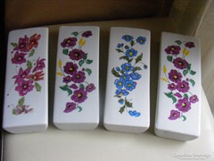 4 db virágmintás porcelán párologtató radiátorra