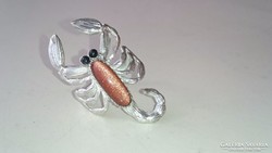 Ezüst skorpió gyűrű napkővel díszítve (goldstone,goldfluss)