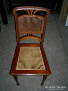 Antik nádazott szék.