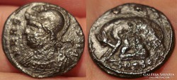 Nagy Constantinus  306-337 URBS-ROMA-dicsõségére  